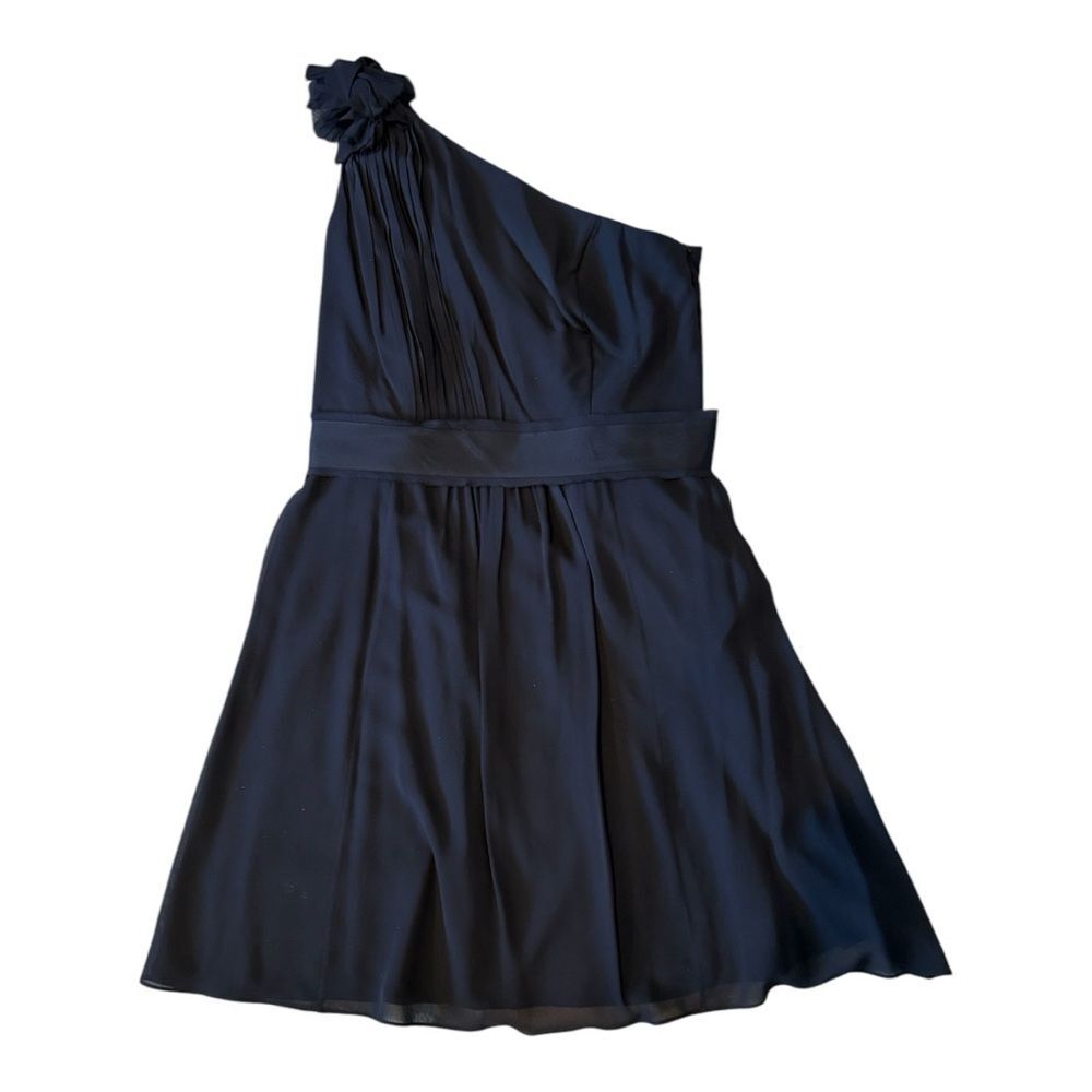 Elegant Black One-Shoulder Women’s Dress